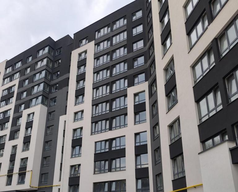 Продаж 1к квартири 52 кв.м по вул. Львівська 29 корпус1