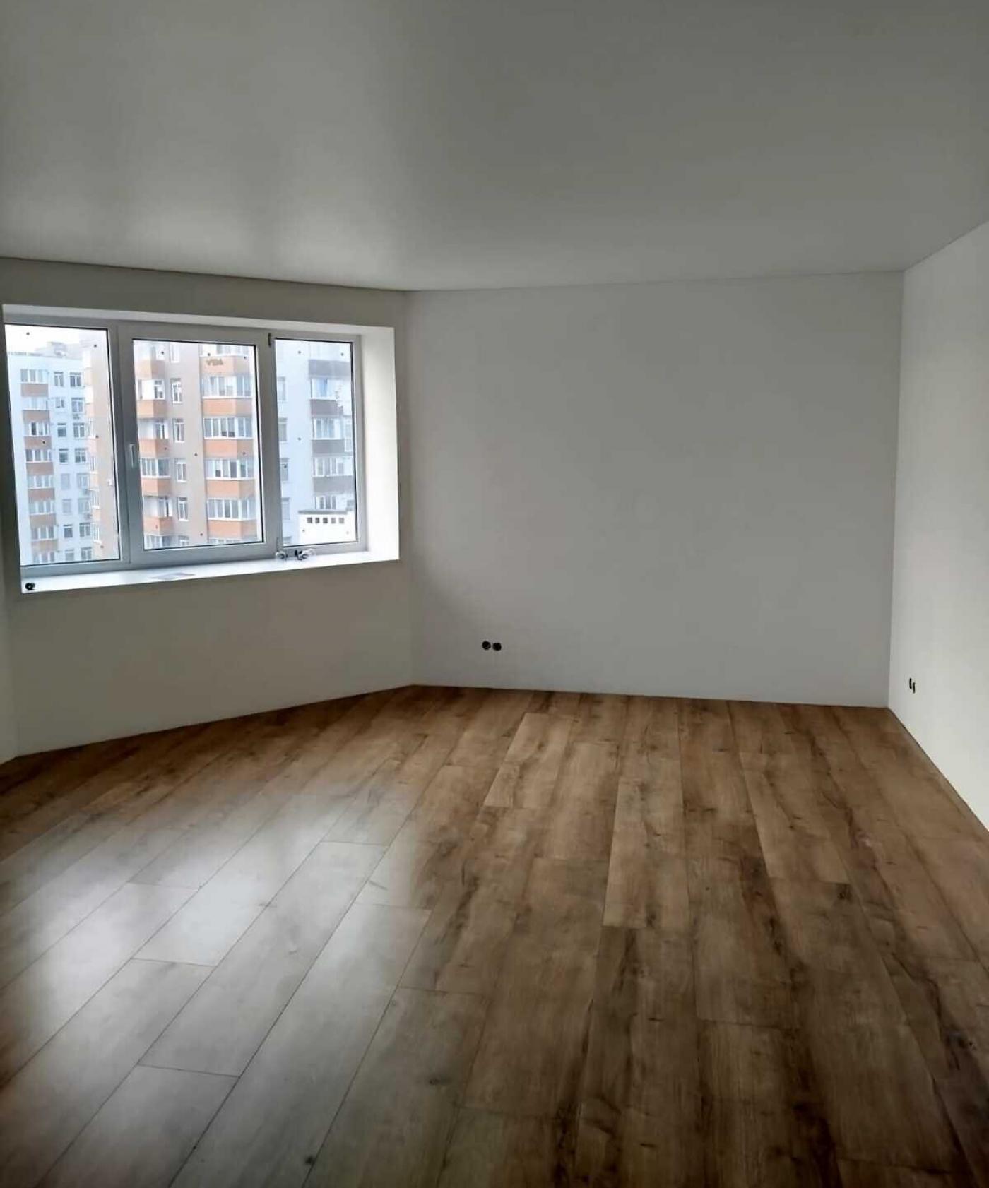 Продаж 2к квартири 60.3 кв.м по вул. Київська