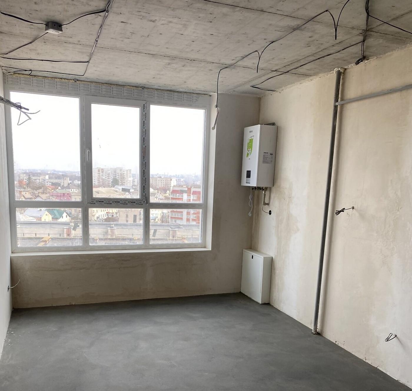 Продаж 1к квартири 47 кв.м по вул. Тролейбусна